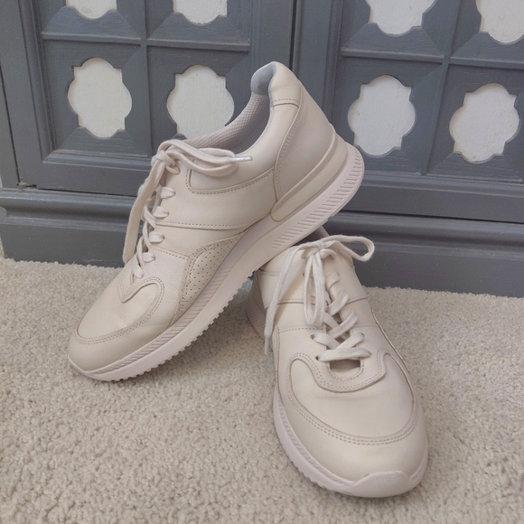 Everlane Shoes - Everlane Leather Women's Athletic Shoes ~ 10